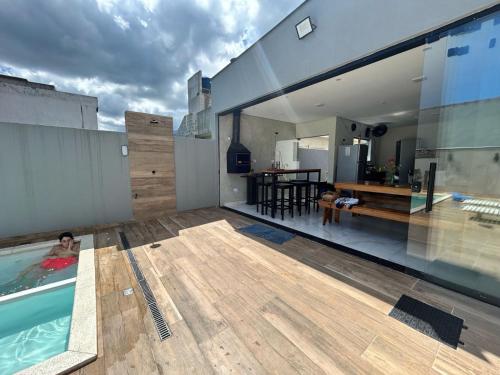 Fotografie z fotogalerie ubytování Casa com Piscina no litoral norte v destinaci Bertioga