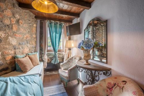 Dandy Villas Palios Agios Athanasios - Attic - Fireplace - Village Square