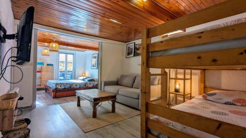Katil atau katil-katil dalam bilik di Lou Refugi : Refuge de randonneurs 5* !