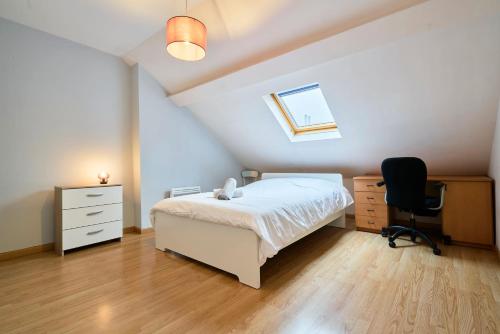 Photo de la galerie de l'établissement Spacieuse maison 4 chambres, à Valenciennes