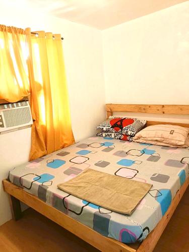 Katil atau katil-katil dalam bilik di Budget-Friendly Minimalist Stay