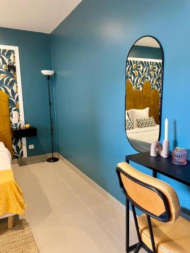 Gallery image of Groundfloor suite inn aparthotel in Saint-Maur-des-Fossés