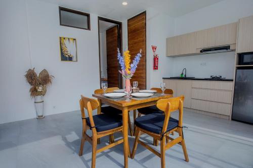 Η κουζίνα ή μικρή κουζίνα στο The Cove Bali