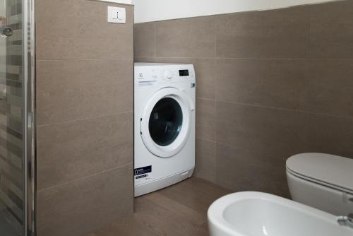 Artstay - Central Apartment Duomo, Spiga, Near Metro M1