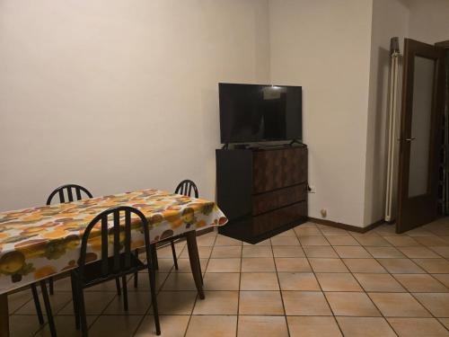 Μια τηλεόραση ή/και κέντρο ψυχαγωγίας στο L'archetto nel cuore Viterbese