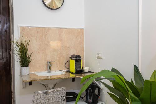 Terra Apartment City Center Napoli By Dimorra