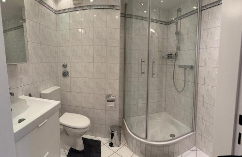 Ένα μπάνιο στο Medina apartment