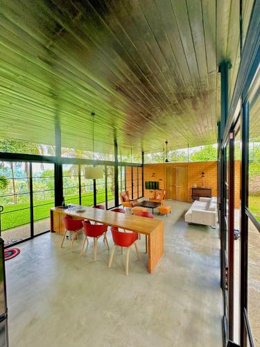 Ruang duduk di Singhe Villa Banagala