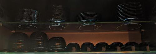 One Bedroom, Murphy Bed, Sofa Bed, Home-Office, Modern, Quiet, Fully Equipped, Powerful AC, 300 Mbps Fibre, Washer and Dryer