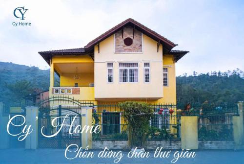 Naturlandskabet i nærheden af villaen