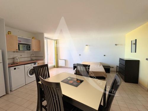 studio vue mer parking piscine tennis