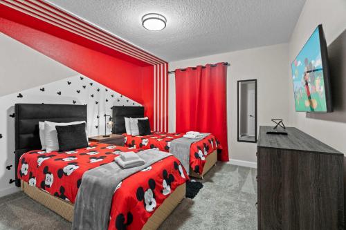 Relaxing Getaway Near Disney with Pool & Themed Rooms photo 9