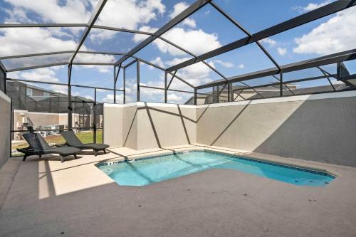 Relaxing Getaway Near Disney with Pool & Themed Rooms photo 25