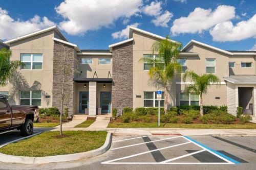 Relaxing Getaway Near Disney with Pool & Themed Rooms photo 37