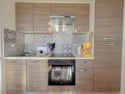 Photo de la galerie de l'établissement Ile d'or Appartement spacieux et confortable à 100m de la mer, à Fréjus