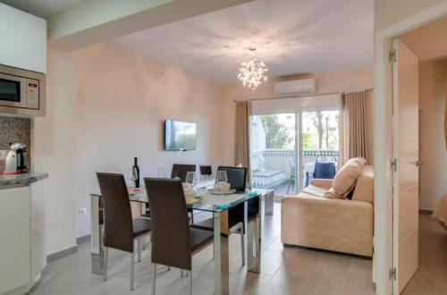 BENALBEACH Ocean Front Apartment 1BDR NEW!
