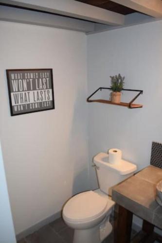 Gambar di galeri bagi Rivers Edge Lofts - Unit 9 di Niles