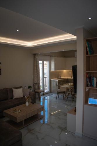 Χώρος καθιστικού στο Luxury and Cozy Chios
