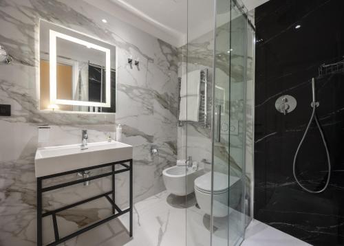 BH Hotel photo 32