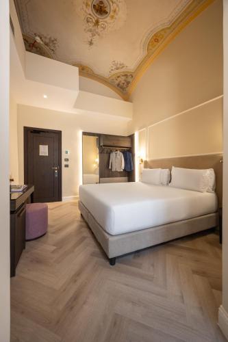 BH Hotel photo 40