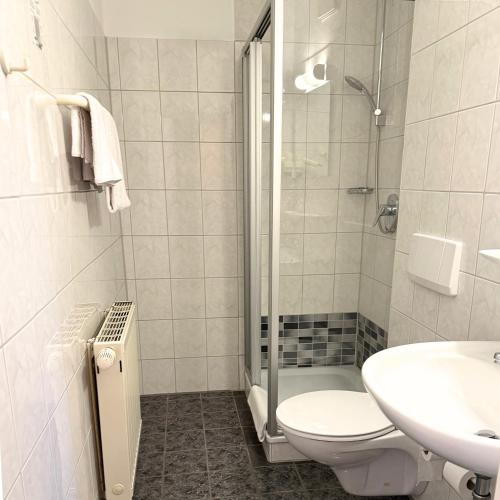 Bilik mandi di Keyless Boardinghouse
