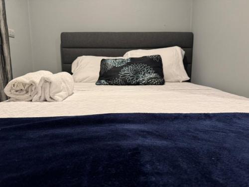Postel nebo postele na pokoji v ubytování Master Suite Oro #4