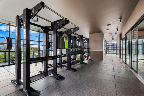 Exclusive Studio with City Views in Downtown Miami photo 34