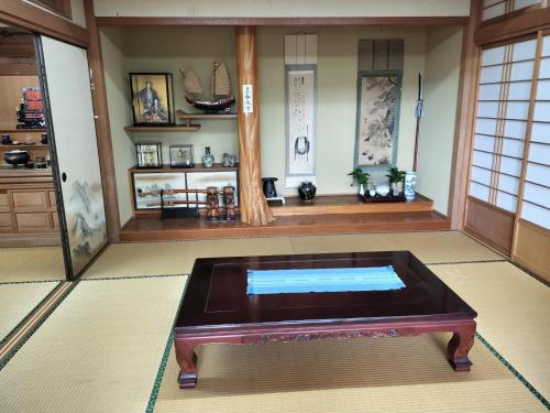 a room with a pool in the middle of a room at Kanupata - Vacation STAY 18611 in Ishigaki Island