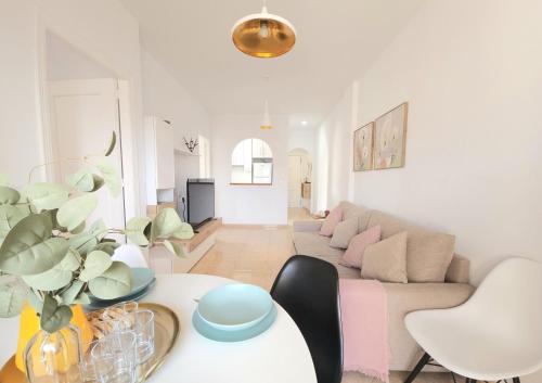 Apartamento con Piscina, Parque las Naciones, Torrevieja