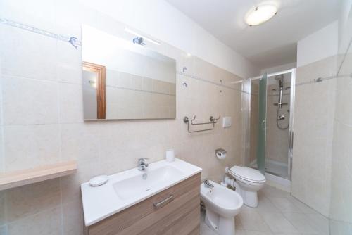 Giada 103 - Central Florence Apartment by the train station