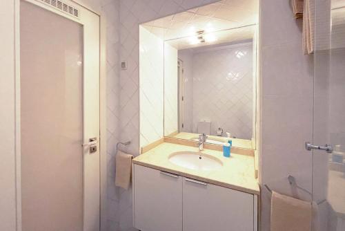SWEET BAIRRO ALTO - Spacious Apartment in Prime Location