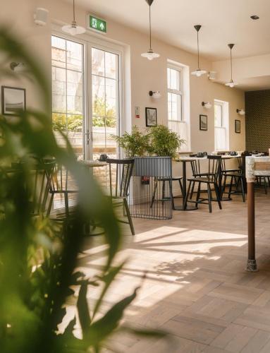 Leighton House - Boutique Guesthouseにあるレストランまたは飲食店