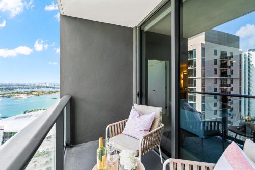 37th Floor - 1bdrm Unt amazing View at Downtown Miami photo 31