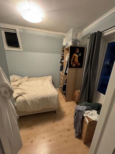 เตียงในห้องที่ ONS Apartment
