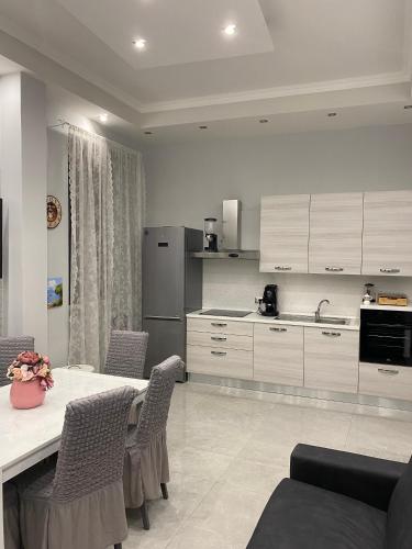 Η κουζίνα ή μικρή κουζίνα στο PORTACAPUANA Guest House