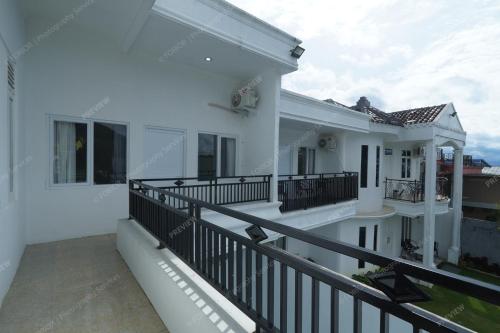 a view of the balcony of a house at Villa Fiorenza II in Sampal 2