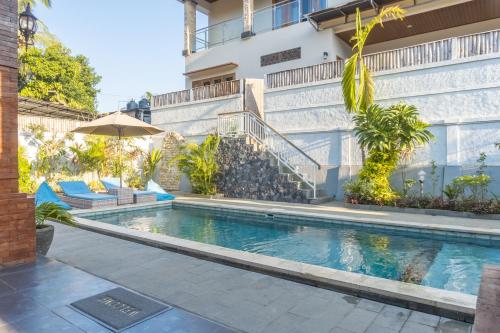 Бассейн в Dani Private Villa - 2BR Private Pool Villa in Tejakula North Bali или поблизости