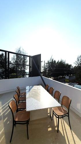 Balkón nebo terasa v ubytování BEACH Apartment