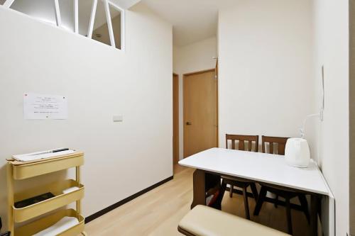Sakai Apt 102 サカイマンション102