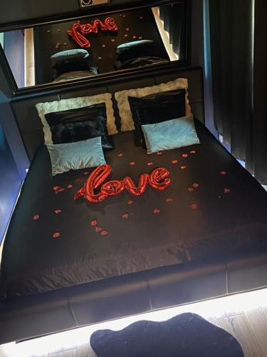 La Love - Love room Marseille photo 12