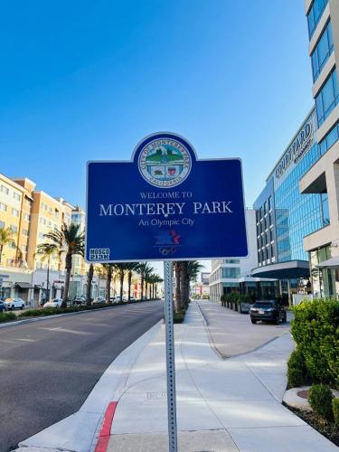 Φωτογραφία από το άλμπουμ του Los Angeles Cherry Blossom σε Monterey Park