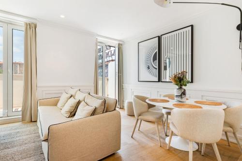 Ave Liberdade Restauradores Deluxe Suite