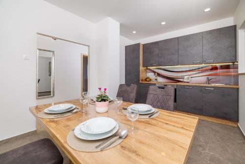 MAJA 3 Apartment for 4 persons near beach