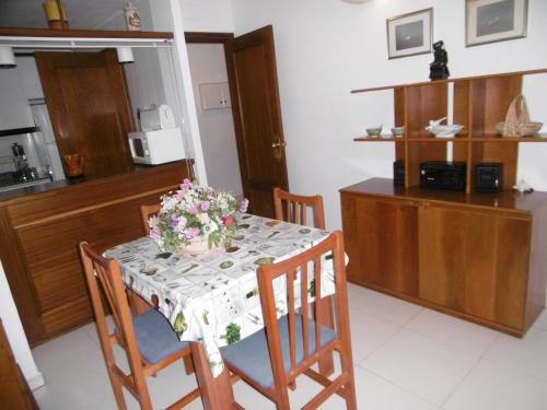 APARTAMENTO CERCA DE LA PLAYA CON PISCINA y PARKING