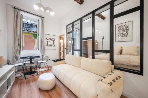 Beautiful apartment, old nice