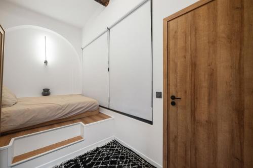 Ένα ή περισσότερα κρεβάτια σε δωμάτιο στο Beautiful apartment, old nice