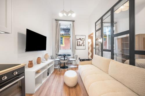 Beautiful apartment, old nice