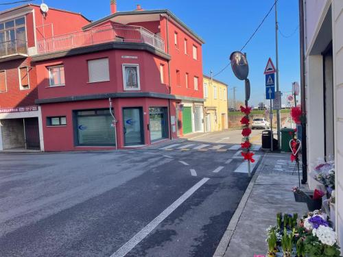 Η γειτονιά γύρω από ή μία γειτονιά κοντά σε αυτό το διαμέρισμα