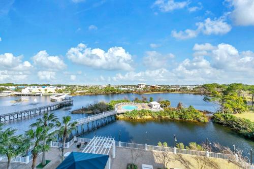 パナマ・シティ・ビーチにあるLaketown Wharf 402のギャラリーの写真