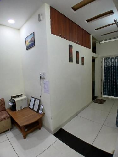 Gambar di galeri bagi OM SHANTI Home Stay di Ujjain